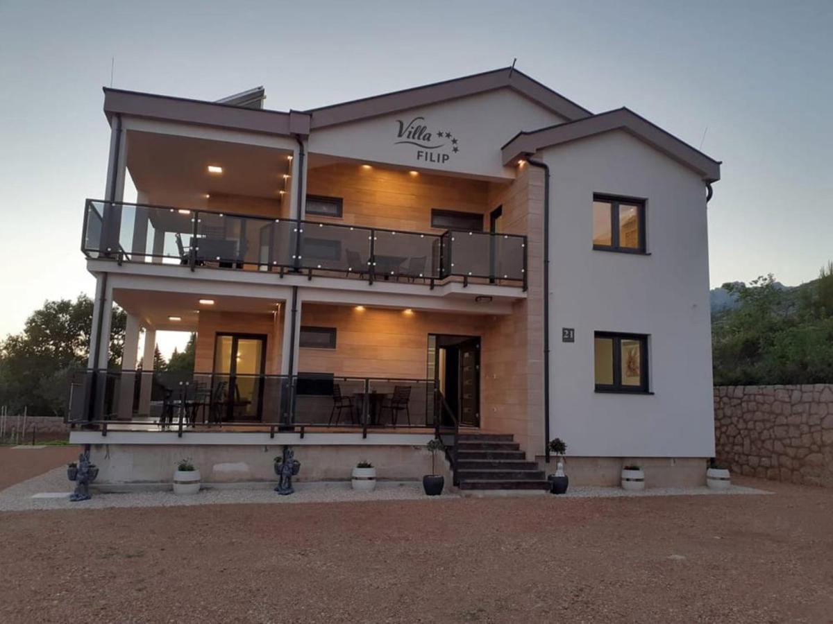 Villa Apartments Filip Starigrad Paklenica Extérieur photo