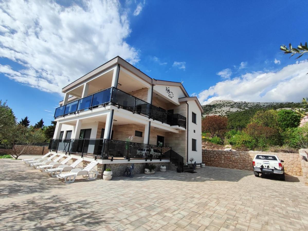 Villa Apartments Filip Starigrad Paklenica Extérieur photo